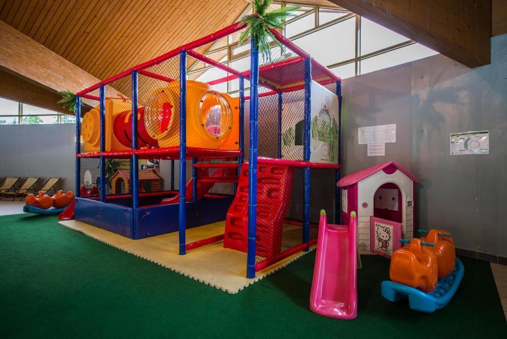 Apartmany Meander Thermal & Ski Rezort Oravice Buitenkant foto